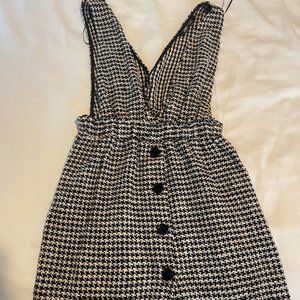 Black and white dress